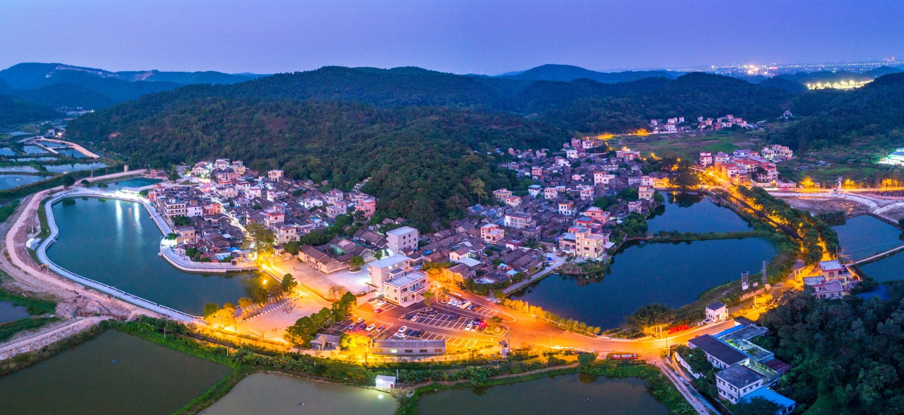 8.良溪古村.png
