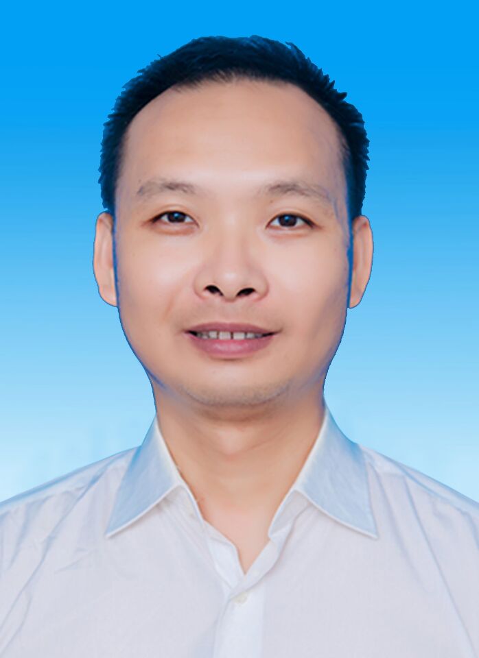 曾荣昌.jpg