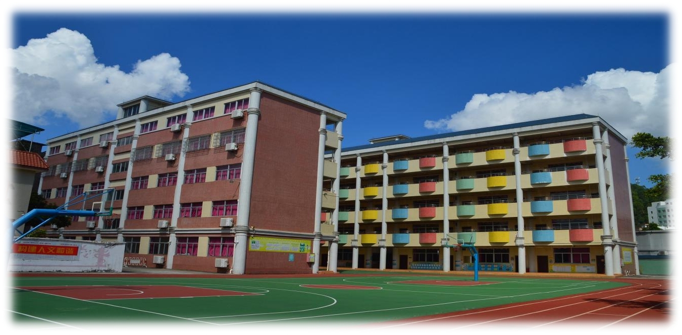 学校全景.jpg