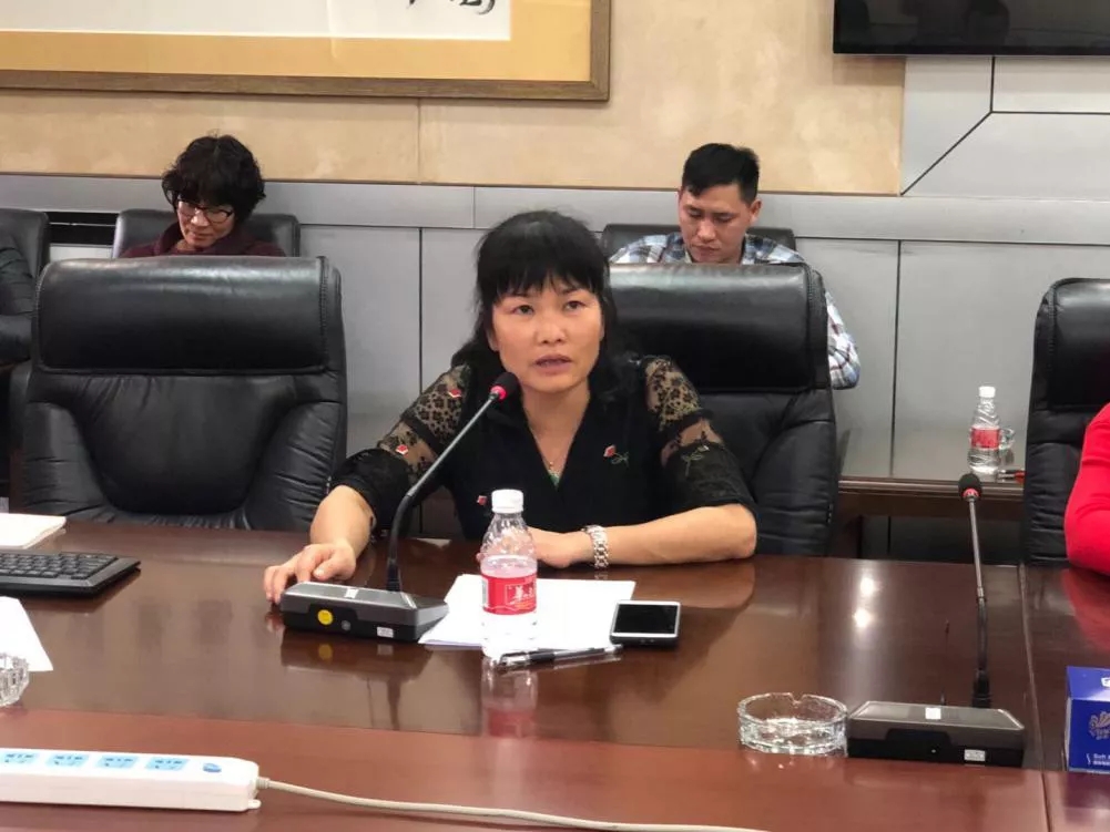 首页 政务公开 镇街动态会上,棠下镇委委员罗翠玲传达了区委推广会议