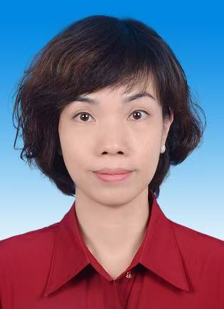 严书记照片.png
